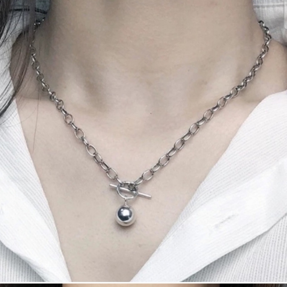 Sterling silver 👌 toggle clasp necklace